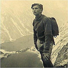 Marek Walicki na wycieczce harcerskiej w Tatrach (1946 r.) Marek Walicki Na wycieczce harcerskiej w Tatrach (1946 r.)